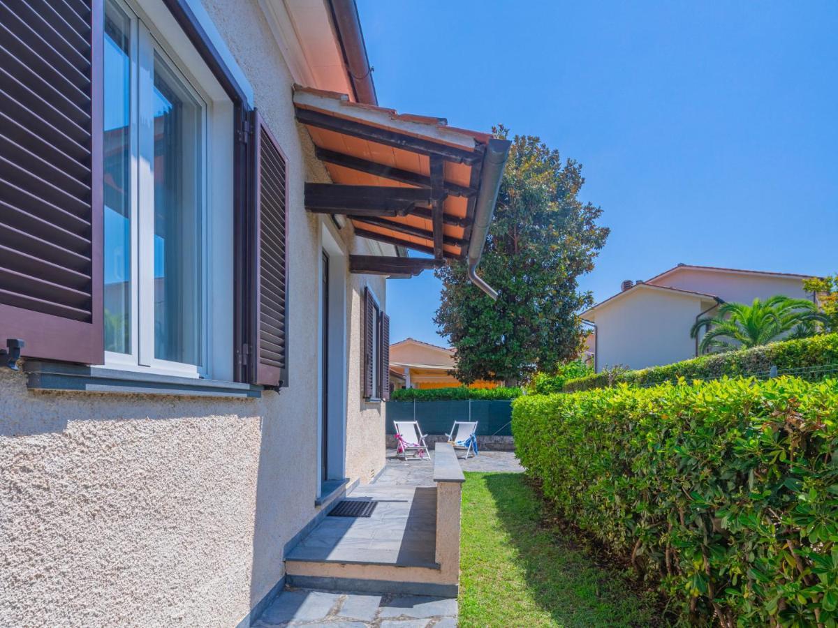 Holiday Home Francesca By Interhome Marina di Pietrasanta Bagian luar foto